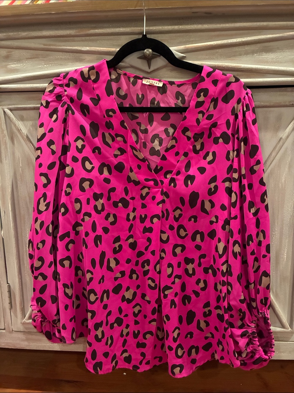 JODIFL Hot Pink and Black Leopard Print V-Neck Blouse